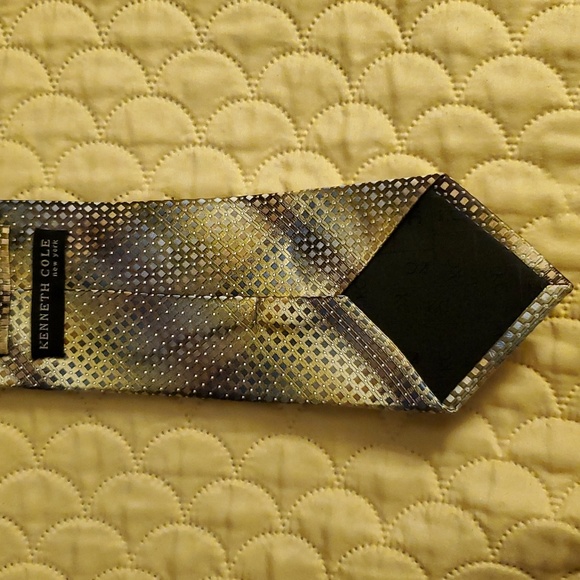 Neck Tie - Picture 3 of 3